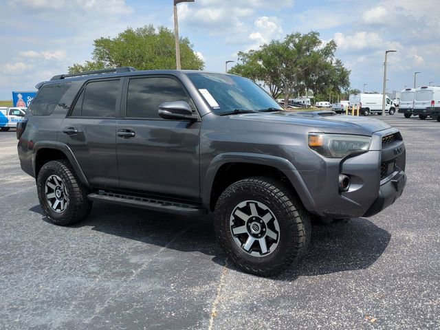 Used 2022 Toyota 4Runner TRD Off-Road Premium AWD/4WD image 2