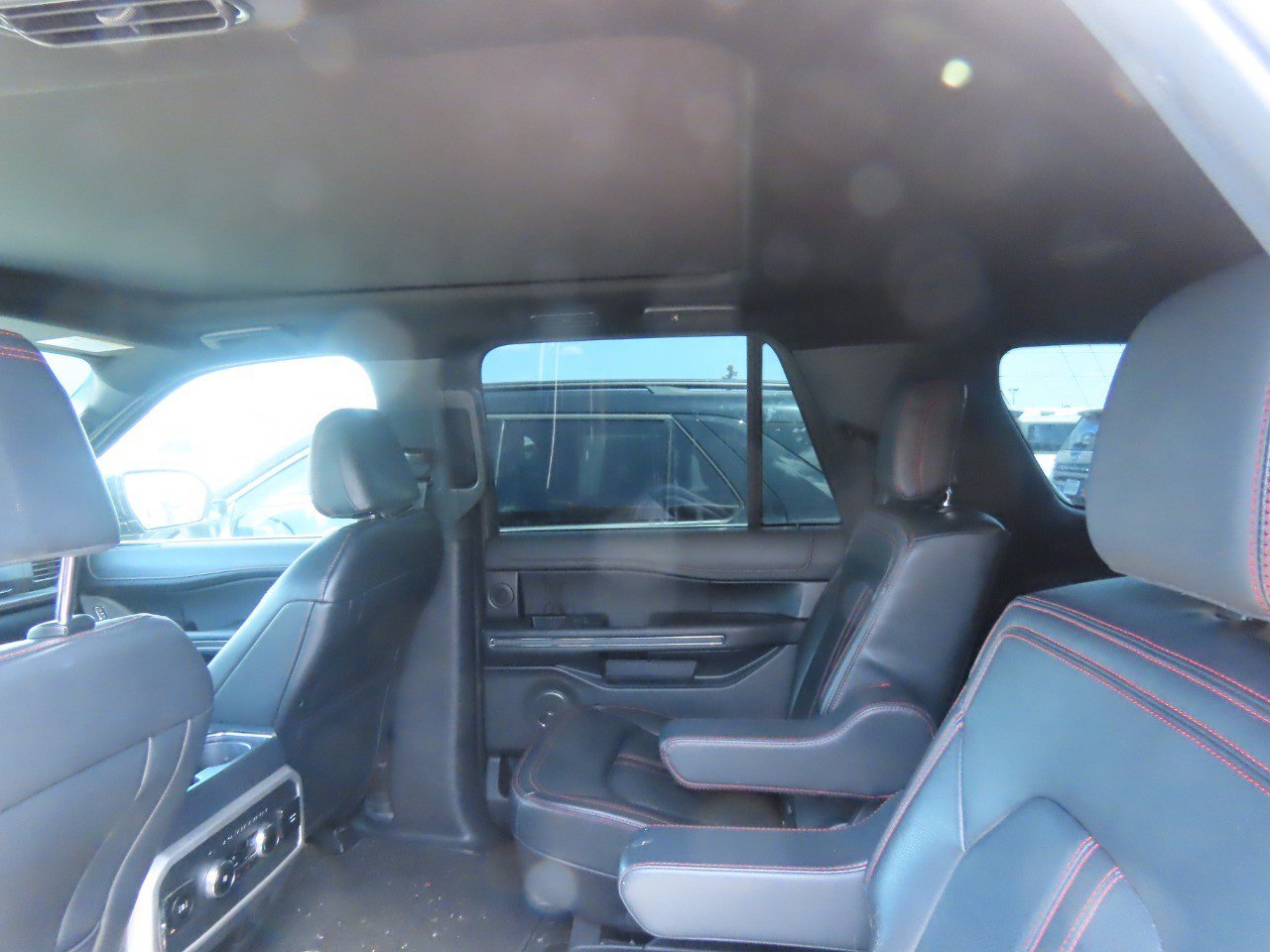 Certified 2024 Ford Expedition Max Limited RWD image 10