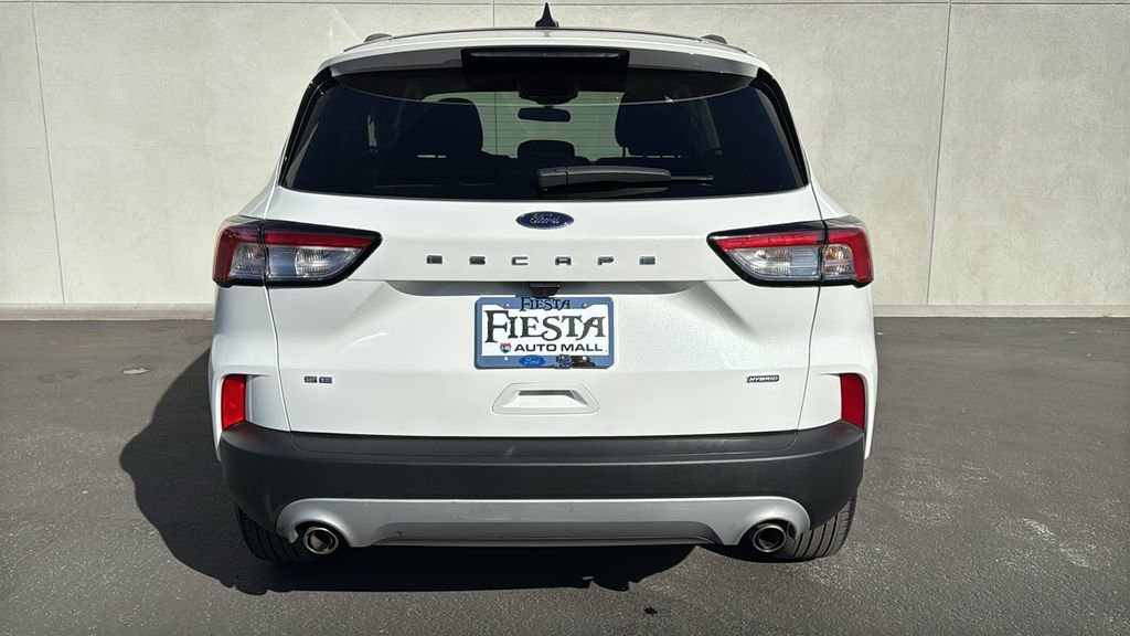 Certified 2022 Ford Escape SE FWD image 3