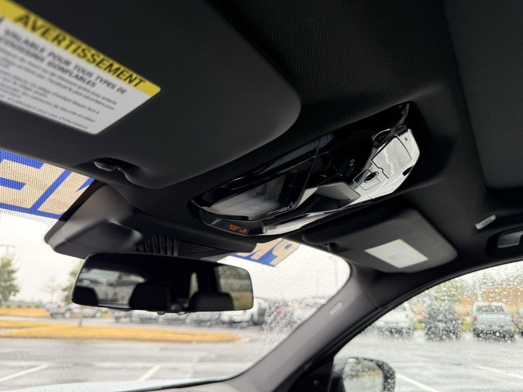 Used 2025 BMW X3 M50 image 21