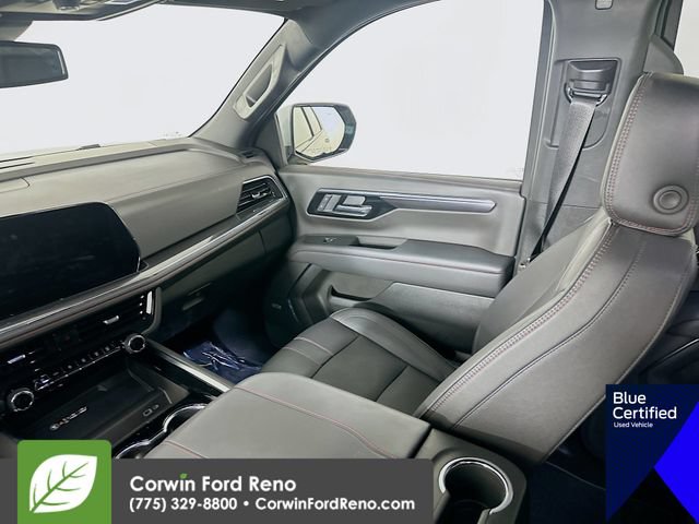 Used 2025 Chevrolet Suburban RST w/ Comfort Package AWD/4WD image 28