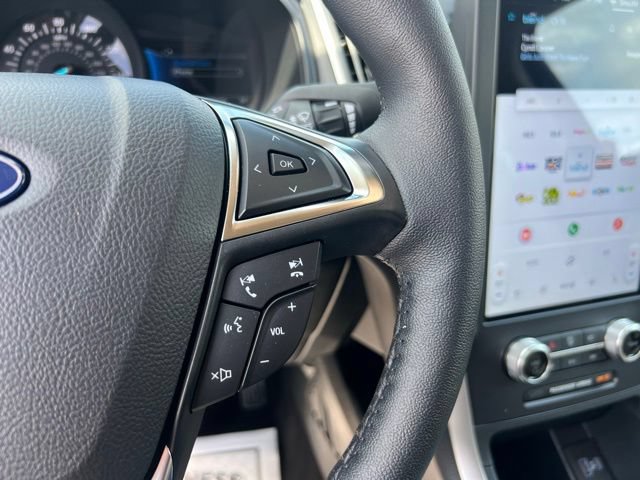 Certified 2024 Ford Edge SEL w/ Convenience Package AWD/4WD image 10