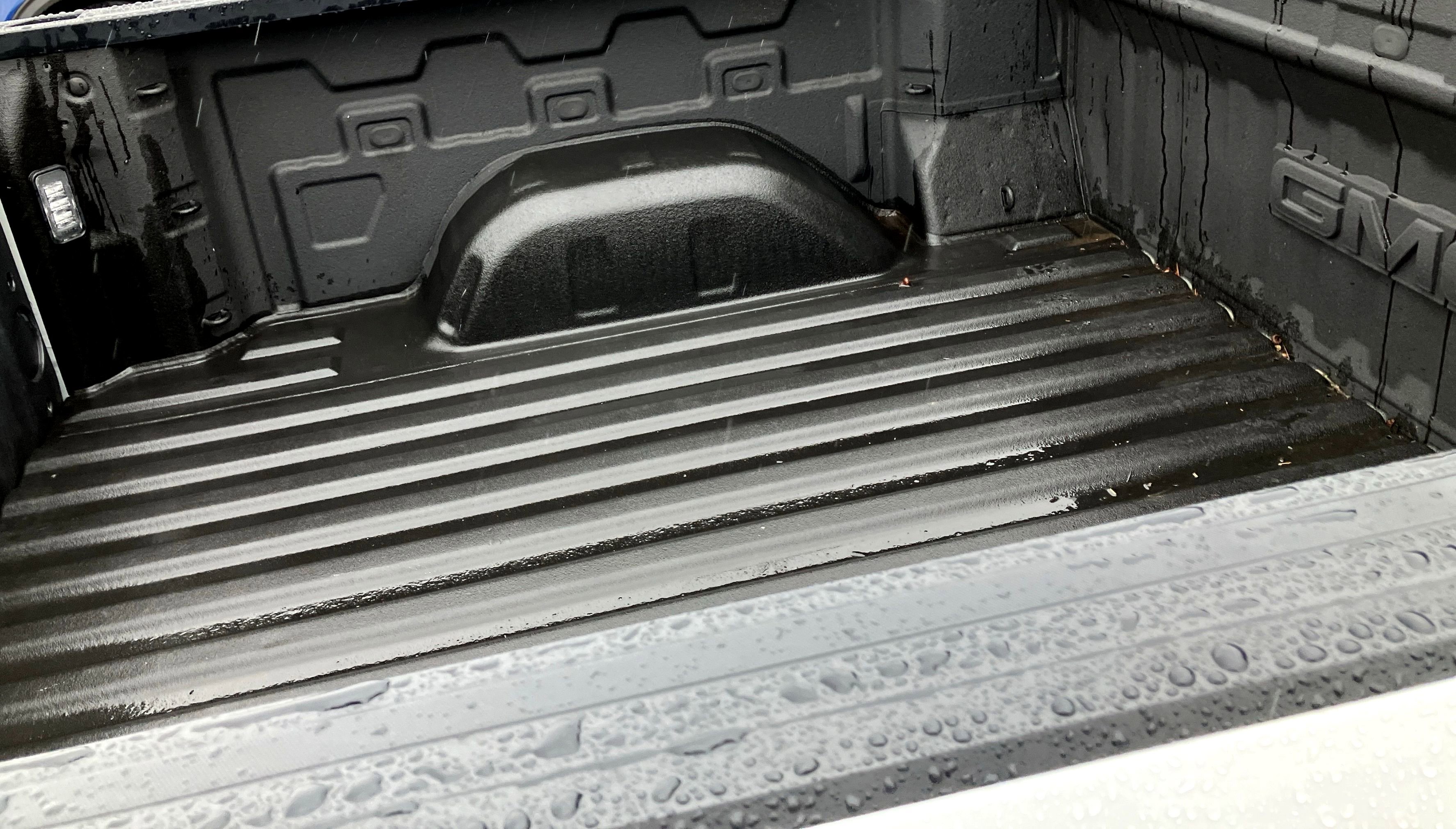 Used 2020 GMC Sierra 1500 Elevation w/ Elevation Value Package image 33