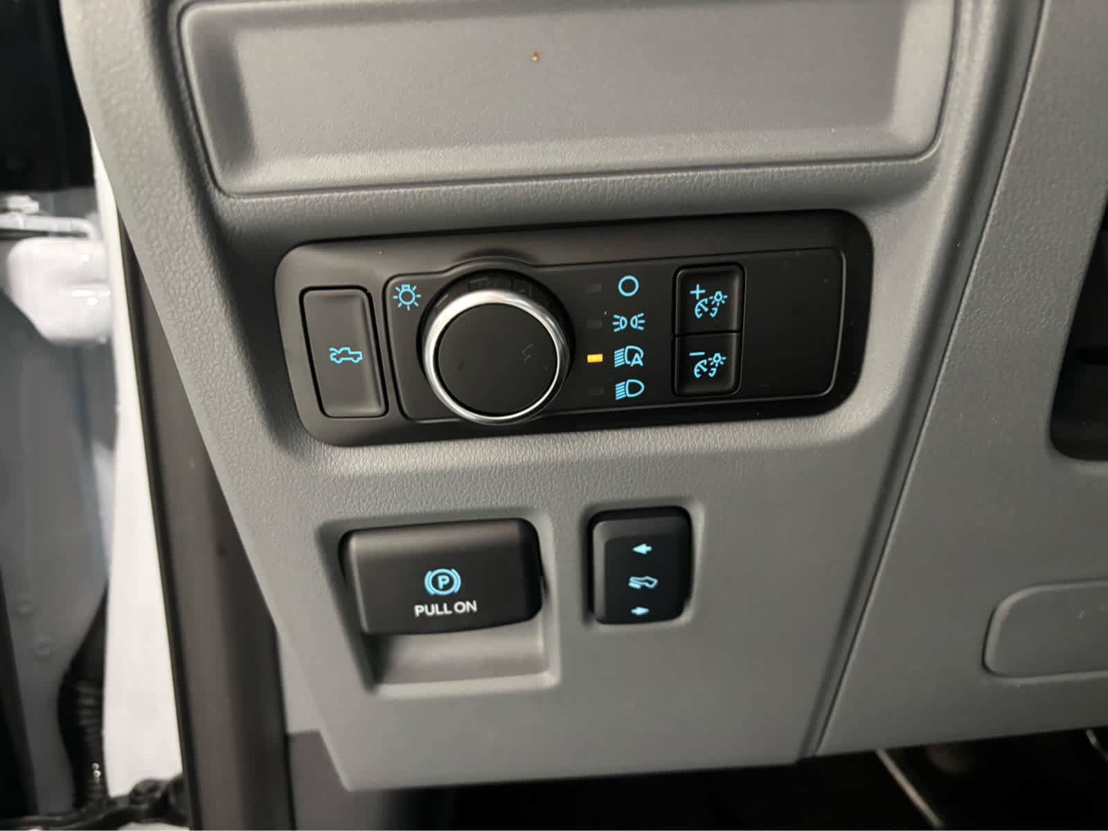 Certified 2025 Ford F150 Lightning Flash AWD/4WD image 15