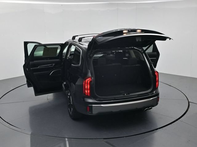 Used 2025 Kia Telluride S AWD/4WD image 46