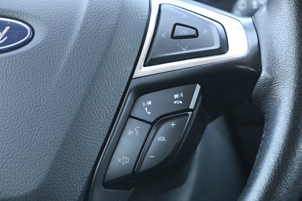 Certified 2024 Ford Edge SEL AWD/4WD image 18