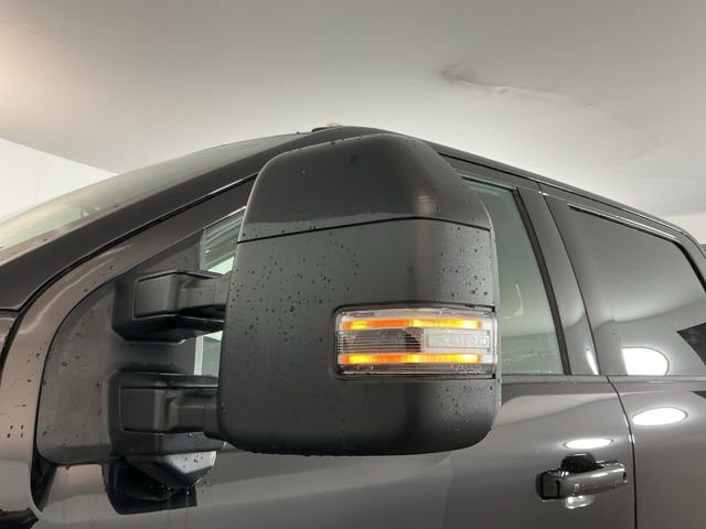 Certified 2025 Ford F450 Platinum w/ FX4 Off-Road Package AWD/4WD image 13
