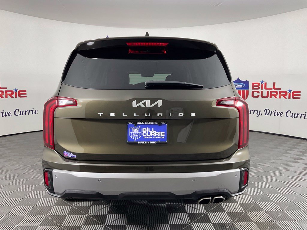 Used 2024 Kia Telluride S w/ S Sunroof Package FWD image 4