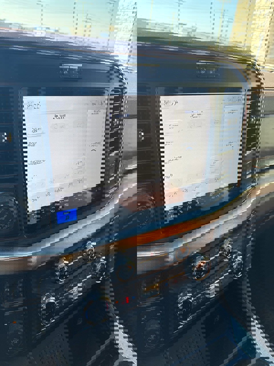 Certified 2025 Ford F350 King Ranch w/ Chrome Package image 16