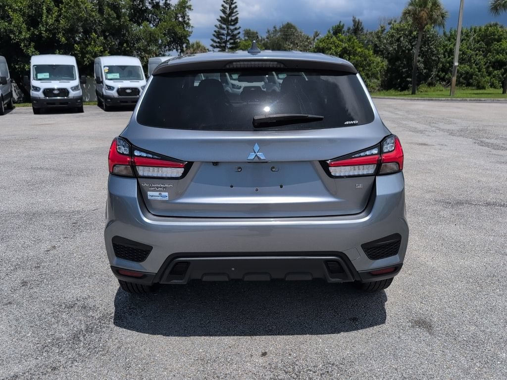 Used 2024 Mitsubishi Outlander Sport ES AWD/4WD image 4