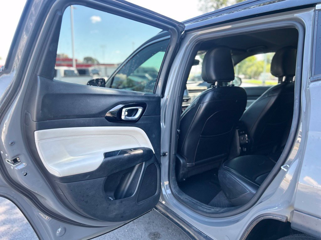 Used 2023 Jeep Compass Limited AWD/4WD image 26