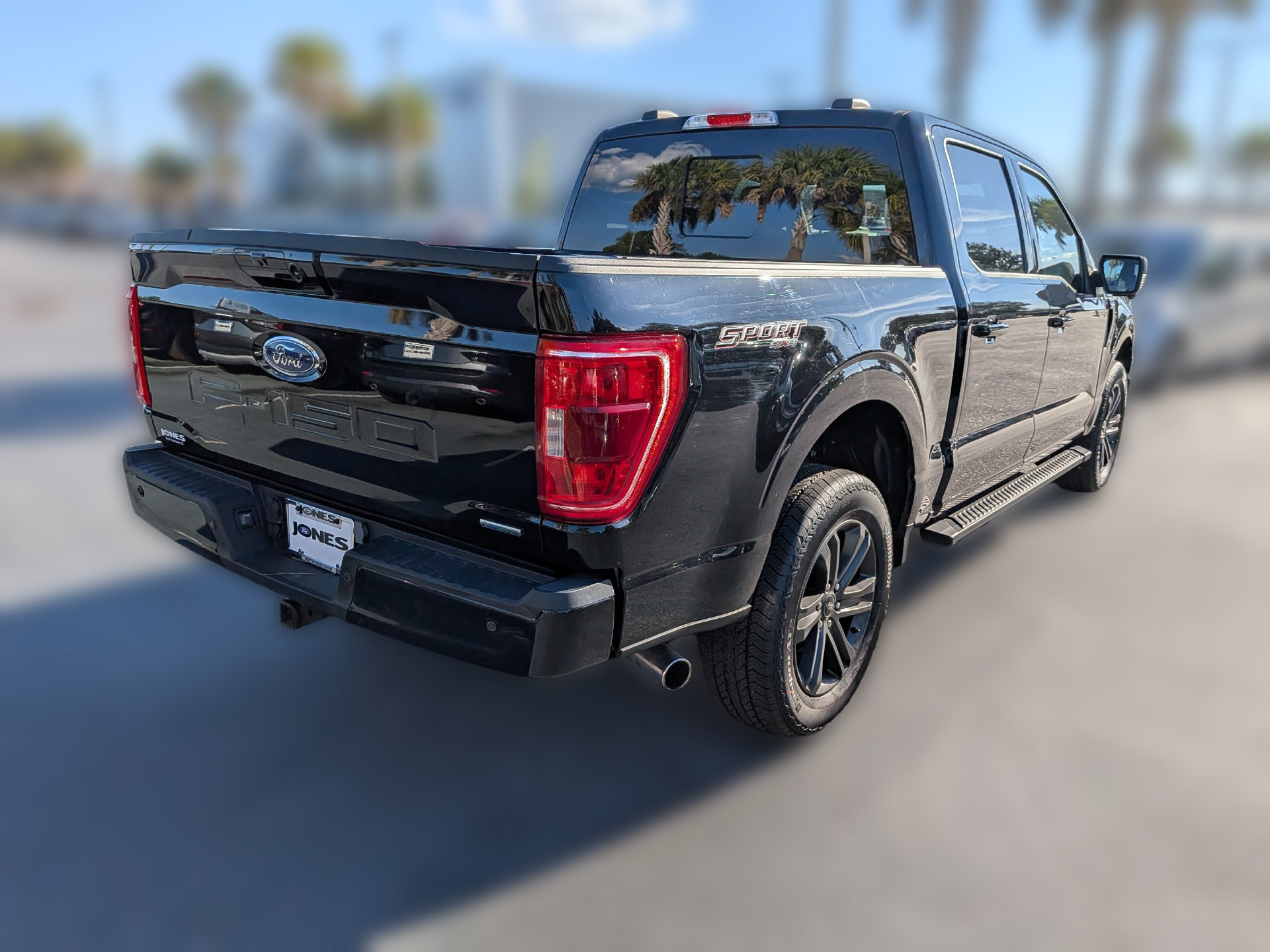 Certified 2023 Ford F150 XLT w/ Equipment Group 302A High AWD/4WD image 4