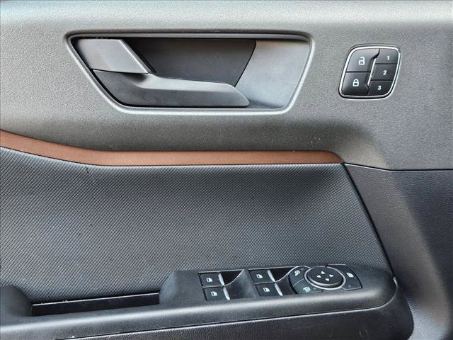 Certified 2025 Ford Bronco Sport Outer Banks w/ Outer Banks Tech Package+ AWD/4WD image 25