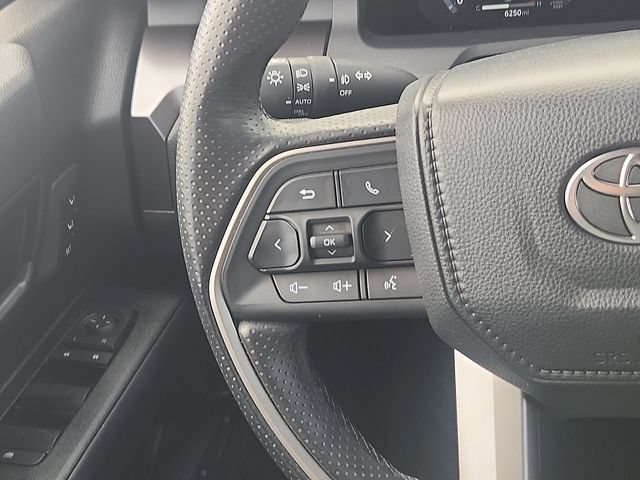 Used 2025 Toyota 4Runner TRD Sport Premium w/ Tow Technology Package AWD/4WD image 14