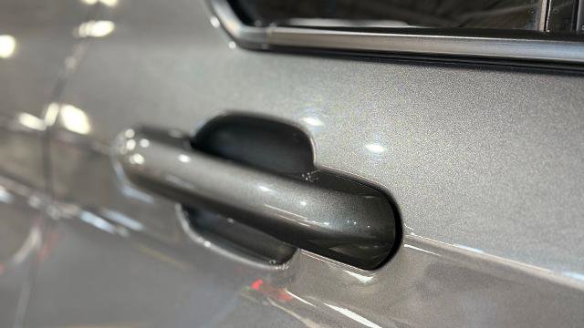 Certified 2023 Ford Explorer XLT w/ Equipment Group 202A image 17