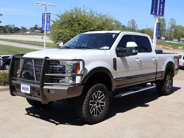 Certified 2017 Ford F250 Lariat w/ Lariat Value Package image 2