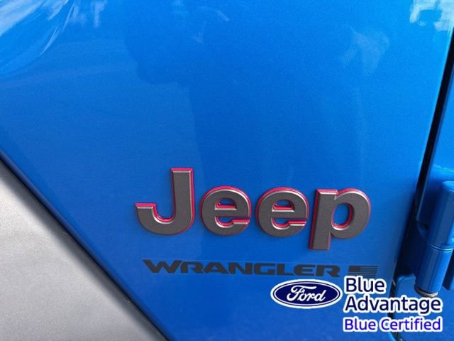 Used 2025 Jeep Wrangler Unlimited Rubicon AWD/4WD image 13