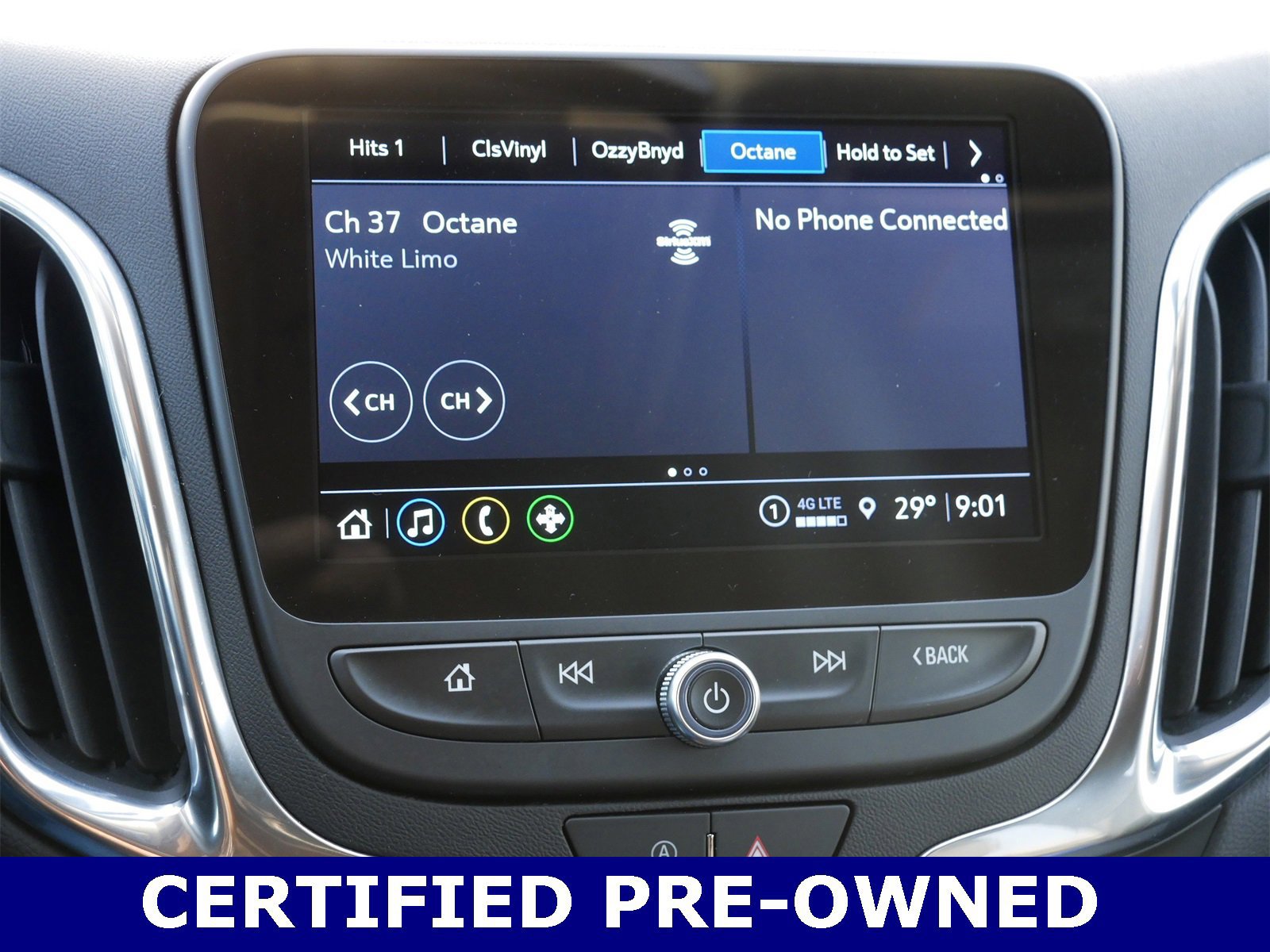 Used 2024 Chevrolet Equinox LT image 18