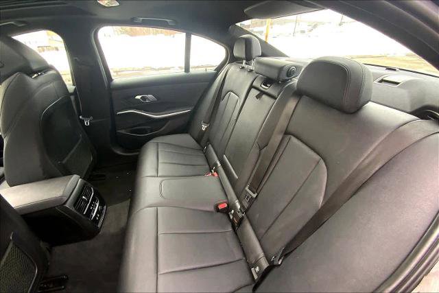 Used 2020 BMW 330i xDrive Sedan w/ Premium Package image 21