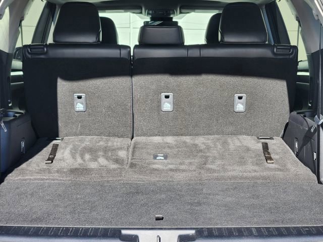 Used 2023 Toyota Highlander Limited image 20