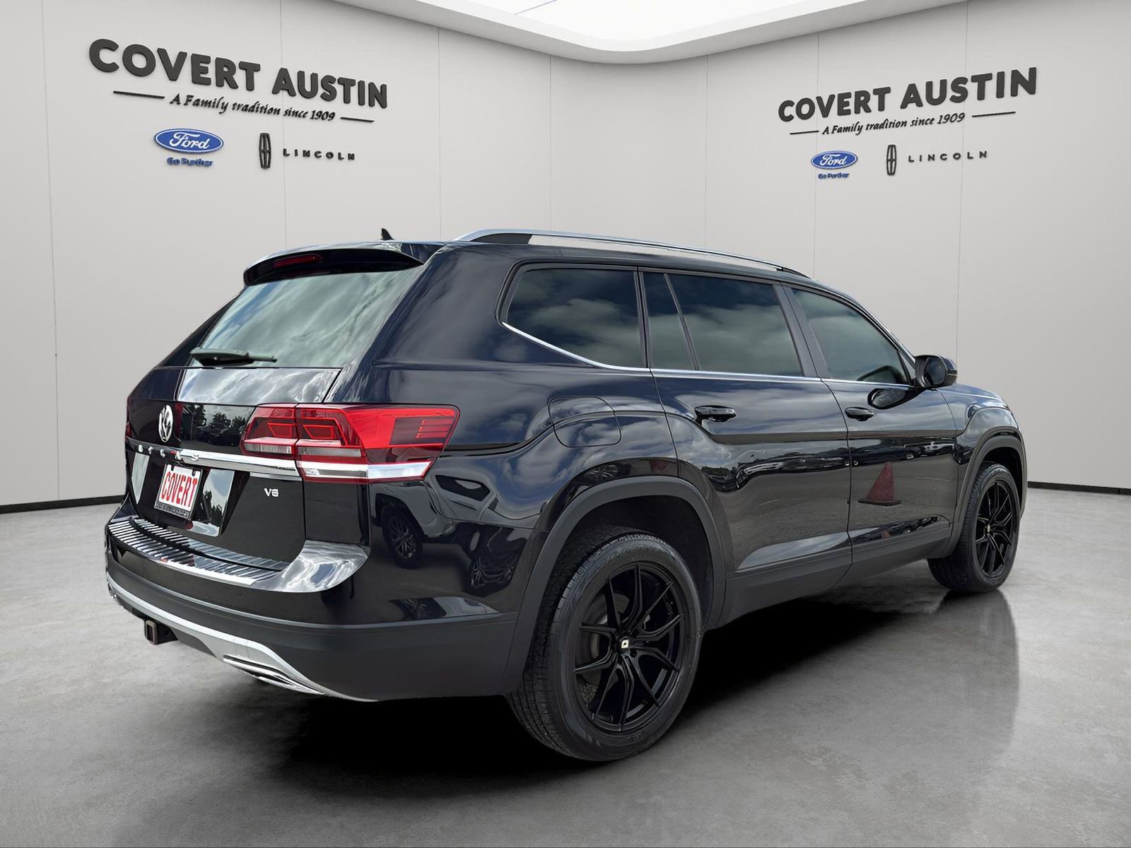 Used 2019 Volkswagen Atlas SE w/ Towing Package image 5