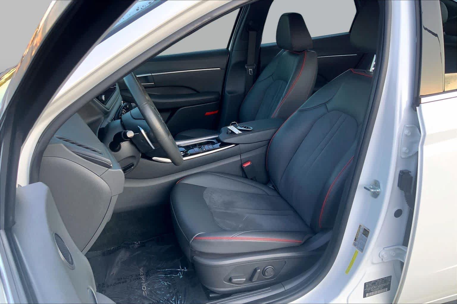 Used 2022 Hyundai Sonata SEL Plus w/ Cargo Package FWD image 8