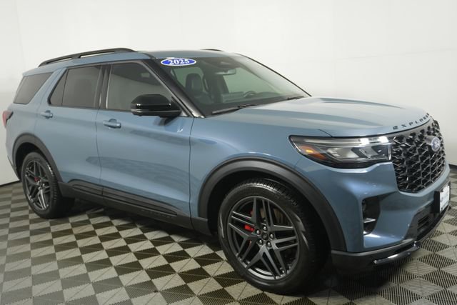 Certified 2025 Ford Explorer ST w/ Sun And Sound Package image 1