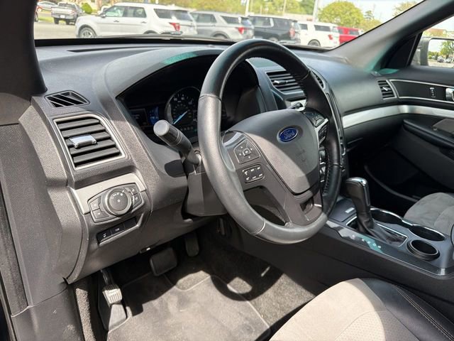 Certified 2017 Ford Explorer XLT w/ Equipment Group 202A image 12