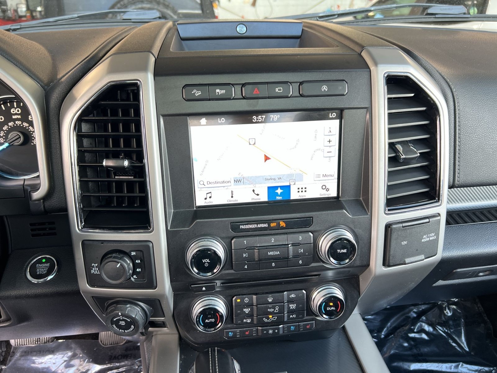 Certified 2018 Ford F150 Lariat w/ Equipment Group 502A Luxury AWD/4WD image 28