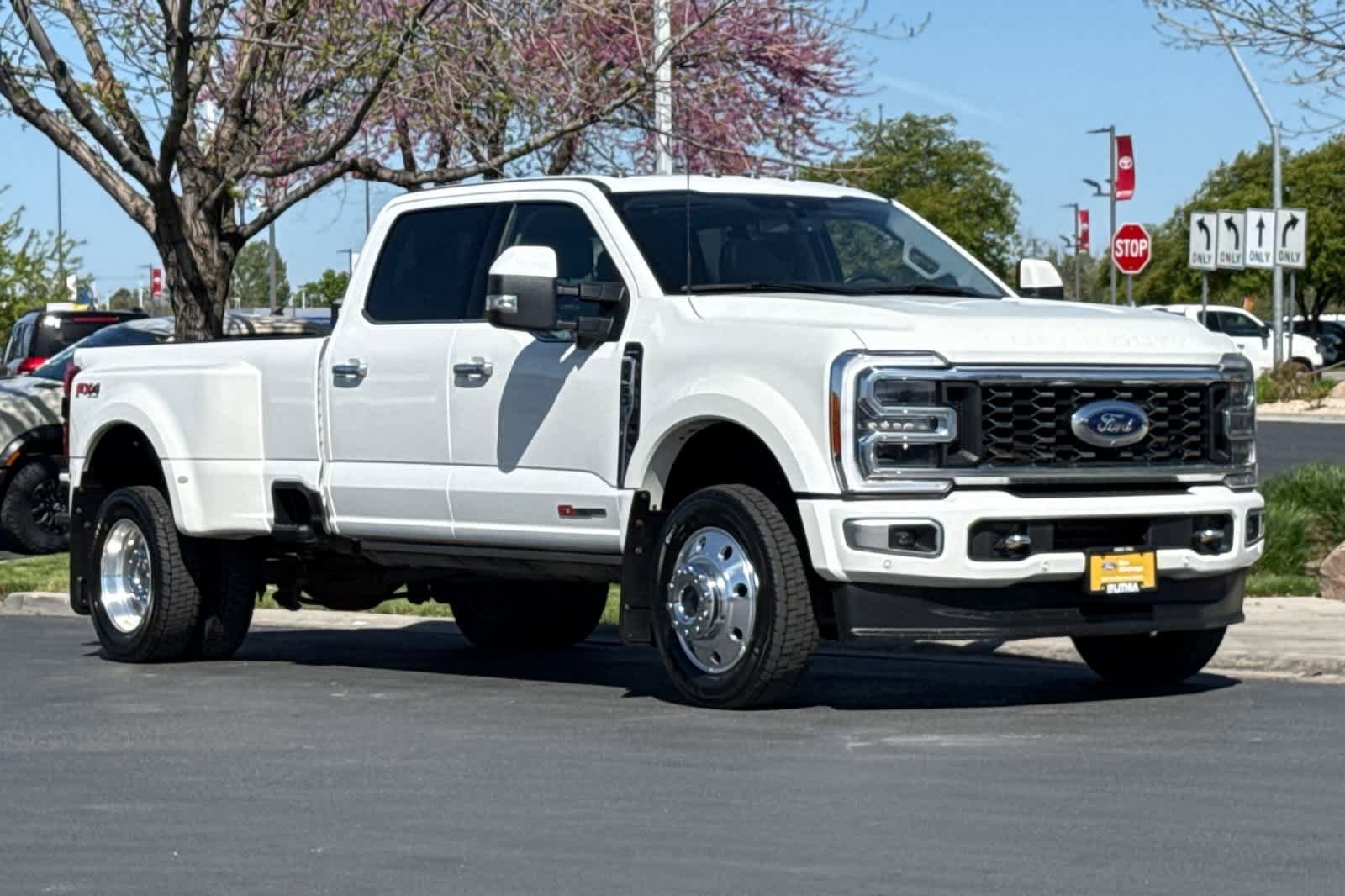 Certified 2023 Ford F450 Limited w/ FX4 Off-Road Package AWD/4WD image 9