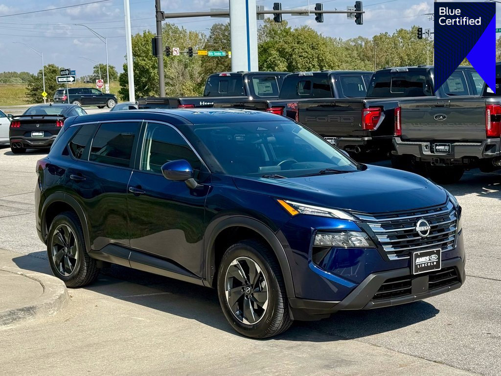Used 2024 Nissan Rogue SV