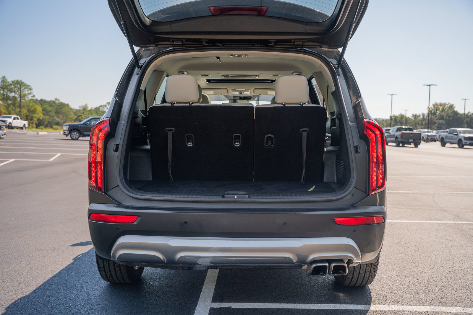 Used 2020 Kia Telluride S FWD image 17