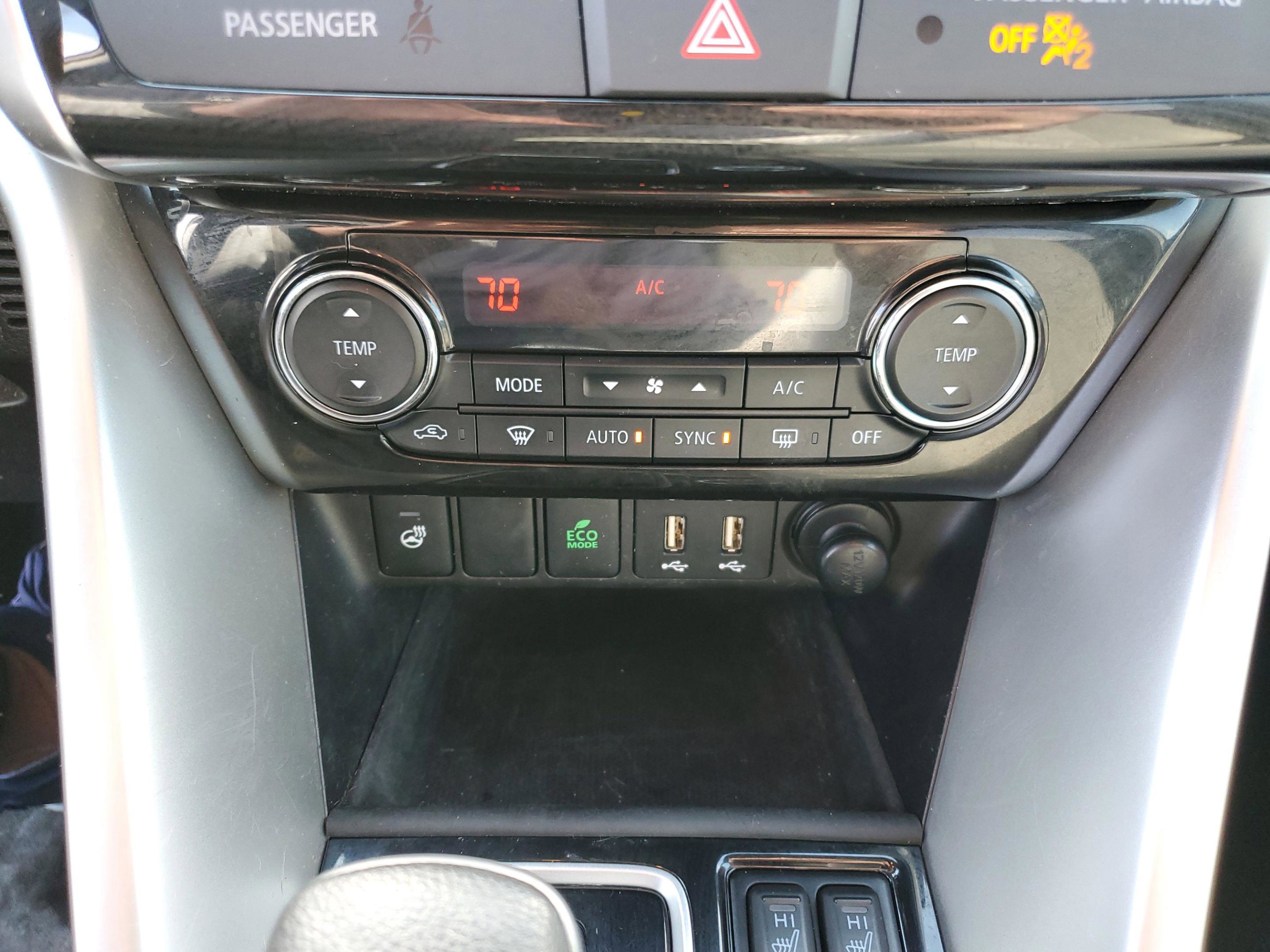 Used 2022 Mitsubishi Eclipse Cross SEL AWD/4WD image 27