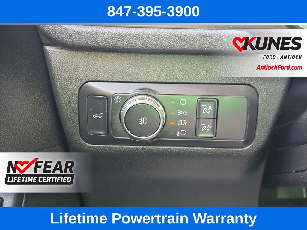 Certified 2020 Ford Escape Titanium AWD/4WD image 40