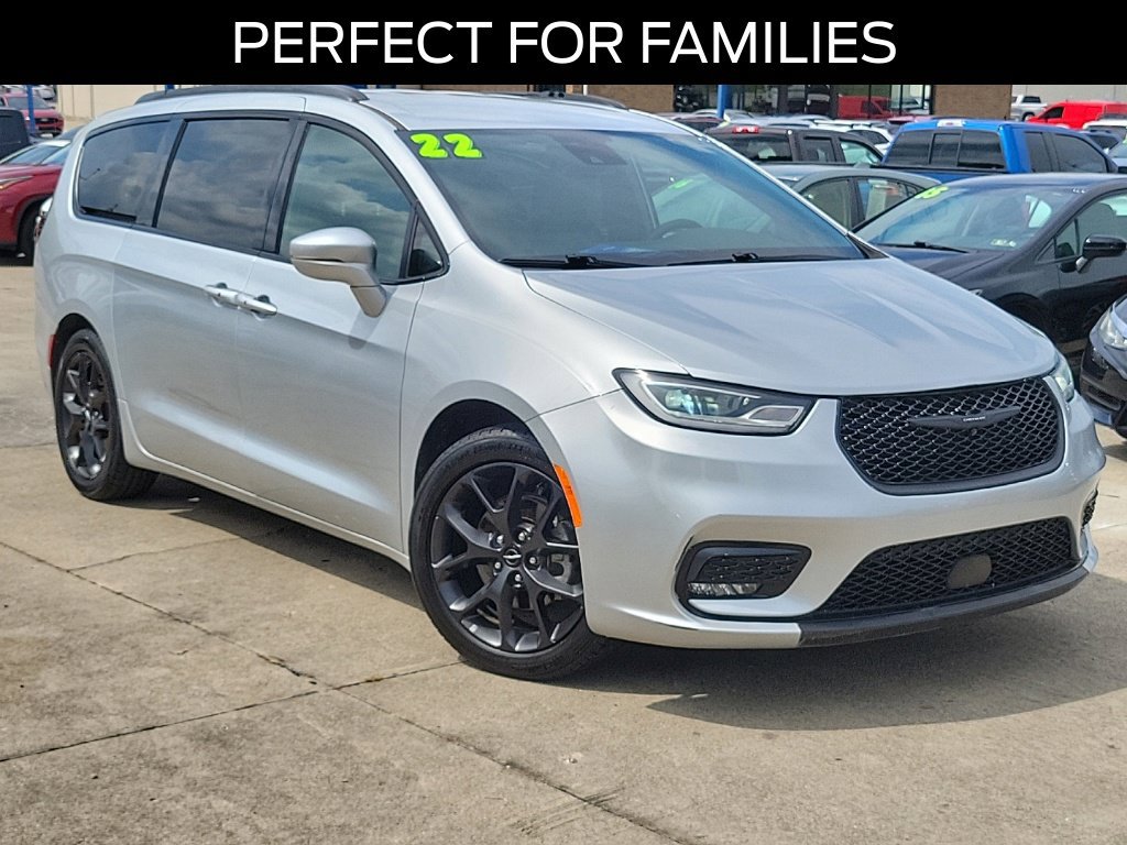 Used 2022 Chrysler Pacifica Touring-L w/ S Appearance Package FWD image 31
