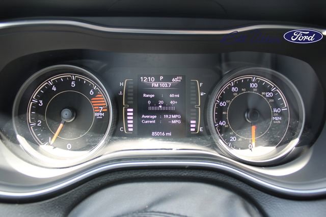 Used 2021 Jeep Cherokee Latitude Plus FWD image 24
