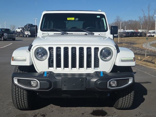 Used 2023 Jeep Wrangler Unlimited Sahara w/ Cold Weather Group image 8
