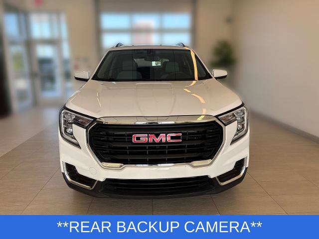 Used 2022 GMC Terrain SLE w/ Driver Convenience Package FWD image 7
