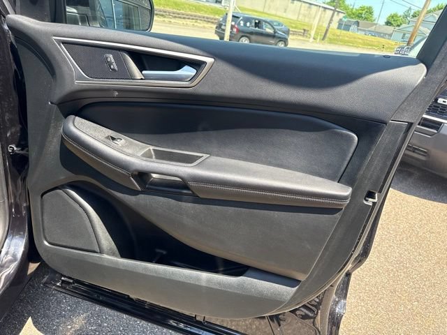 Certified 2022 Ford Edge SEL w/ Convenience Package AWD/4WD image 30