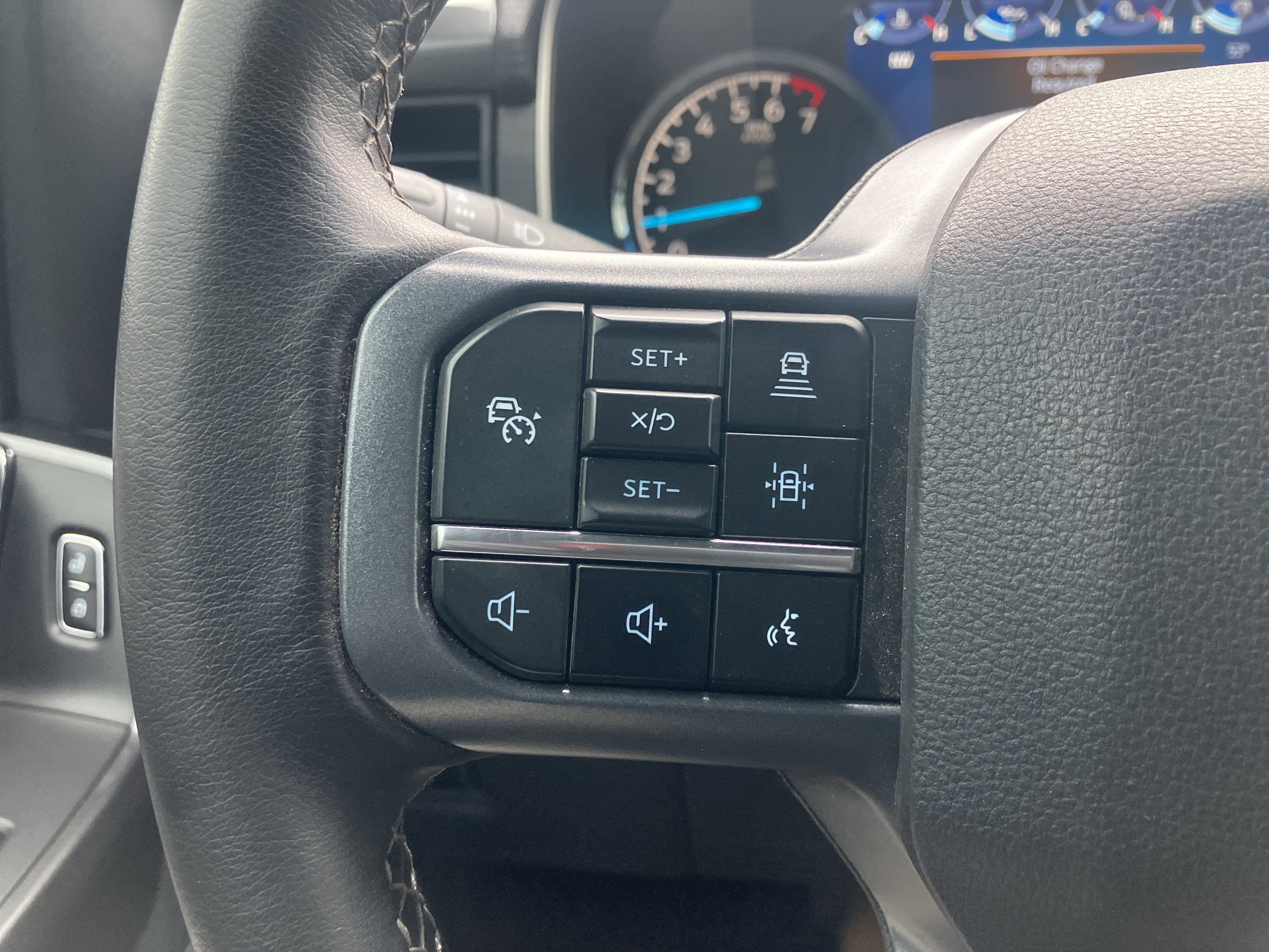 Certified 2023 Ford F150 XLT w/ Equipment Group 302A High image 26