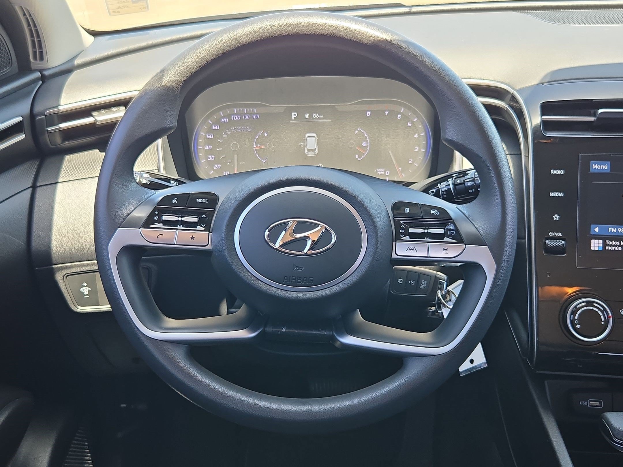 Used 2024 Hyundai Tucson SE AWD/4WD image 15