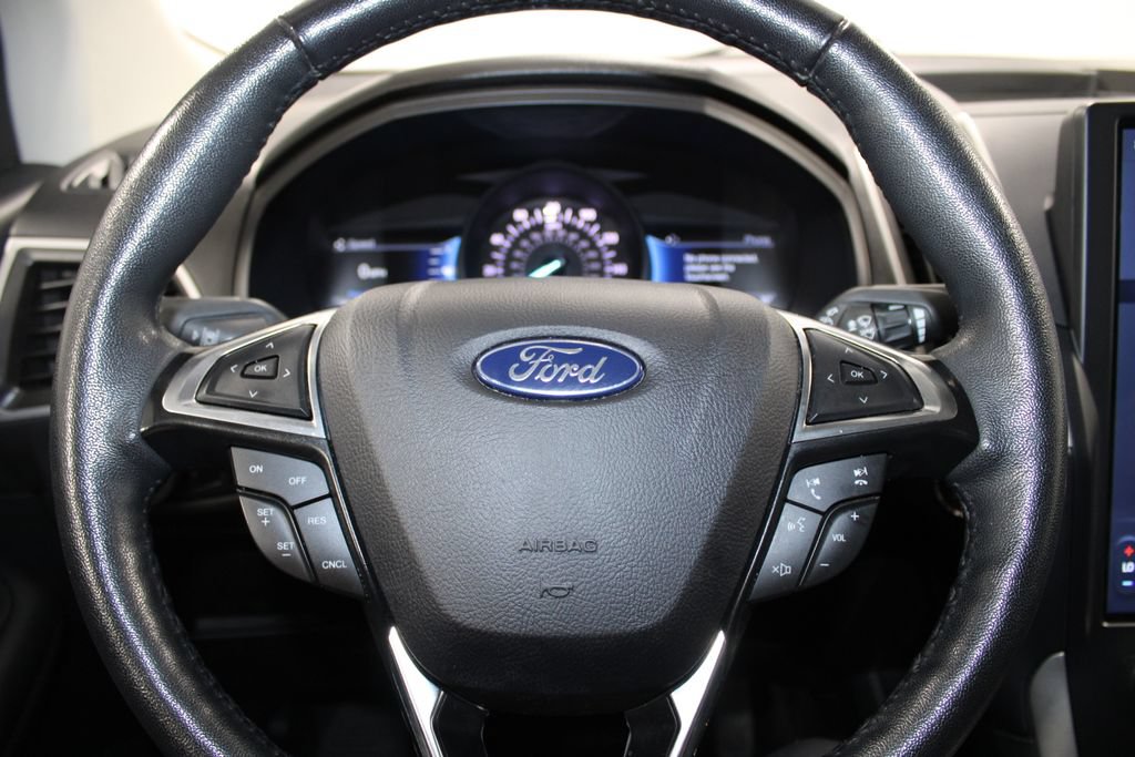 Certified 2024 Ford Edge SEL AWD/4WD image 35
