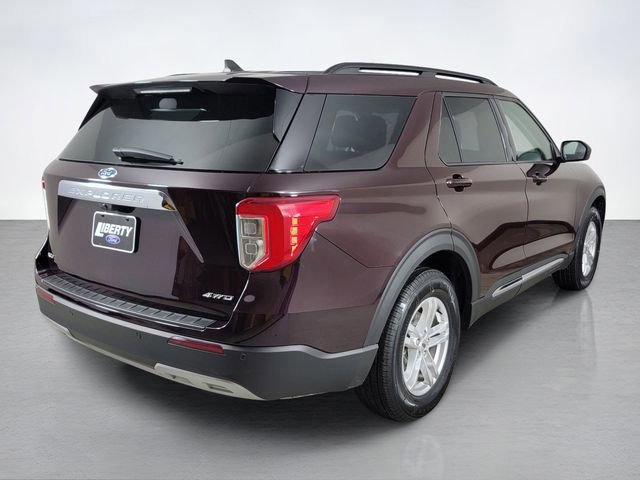 Certified 2023 Ford Explorer XLT w/ Equipment Group 202A AWD/4WD image 5