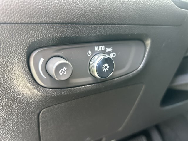Used 2025 Buick Encore GX Sport Touring w/ Advanced Technology Package FWD image 26