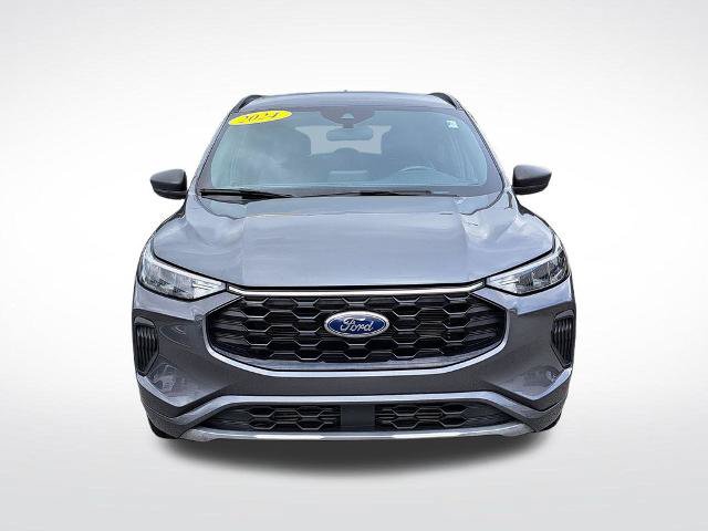 Certified 2024 Ford Escape ST-Line FWD image 3