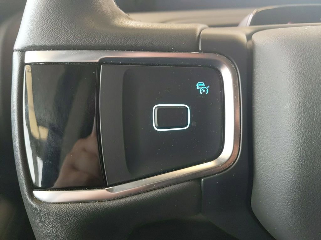 Certified 2025 Ford Expedition Active RWD image 19