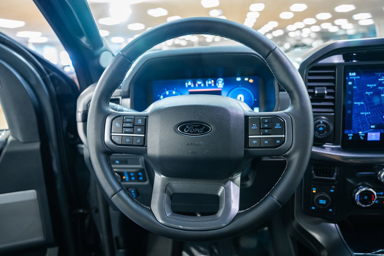 Certified 2025 Ford F150 Lariat image 37