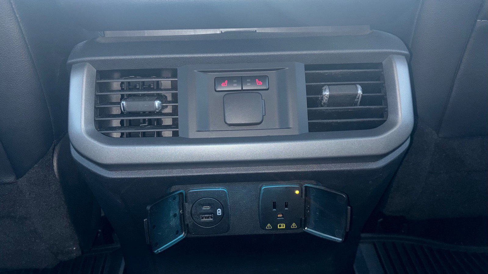 Certified 2022 Ford F150 Lariat w/ Equipment Group 502A High image 30