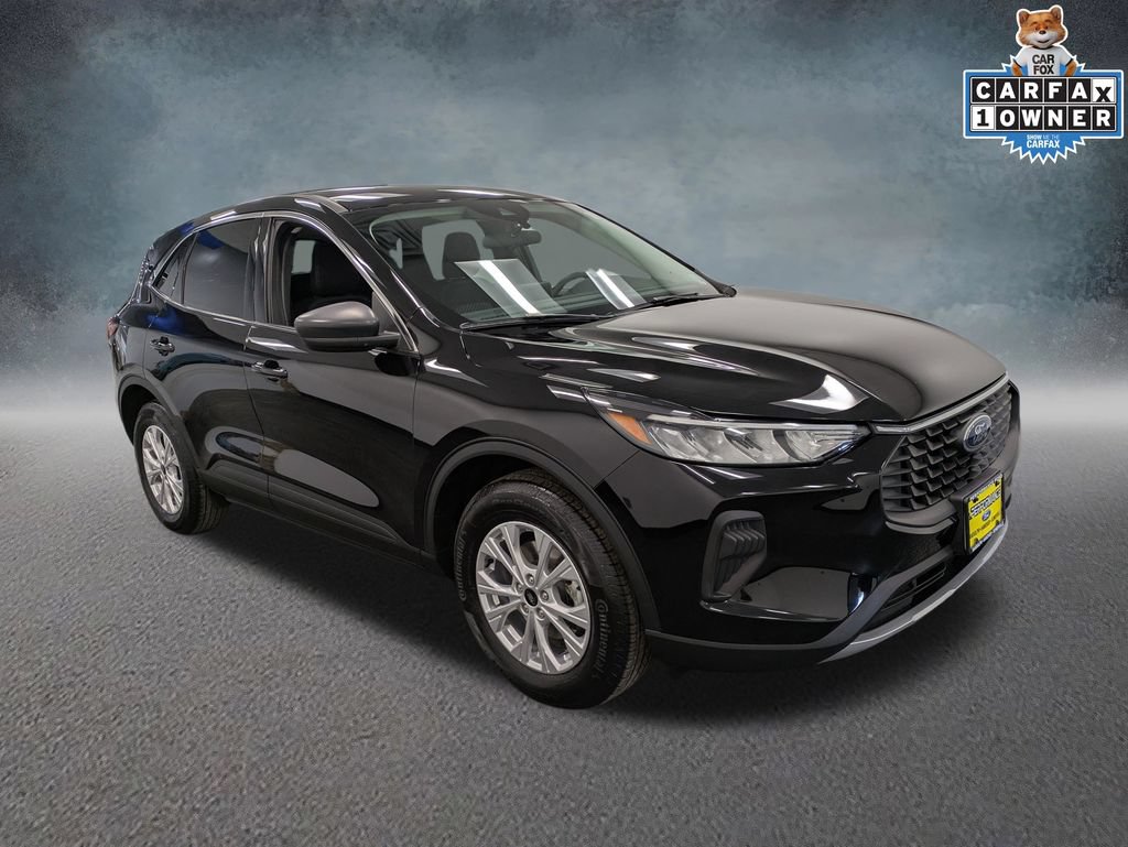 Certified 2023 Ford Escape Active AWD/4WD image 3