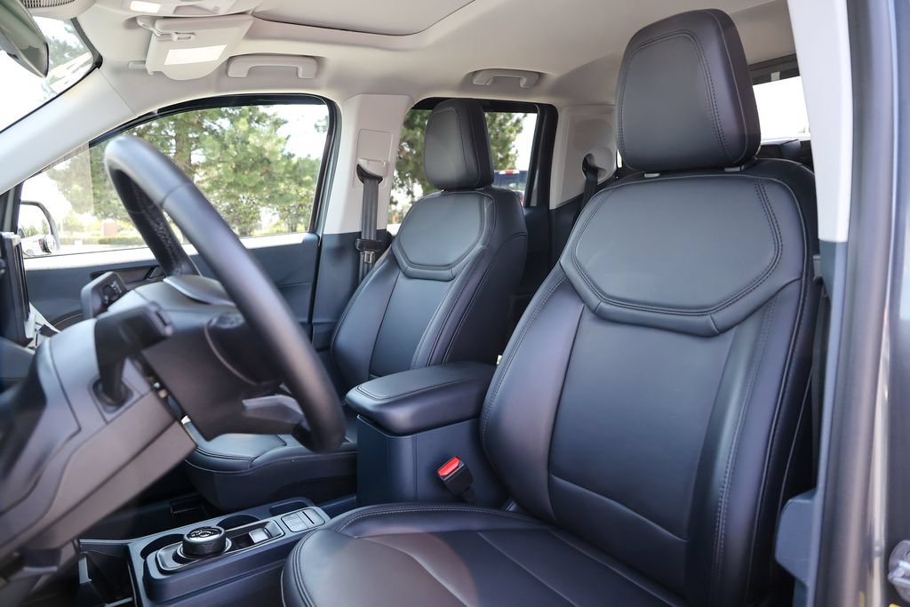 Certified 2024 Ford Maverick Lariat w/ Black Appearance Package FWD image 25